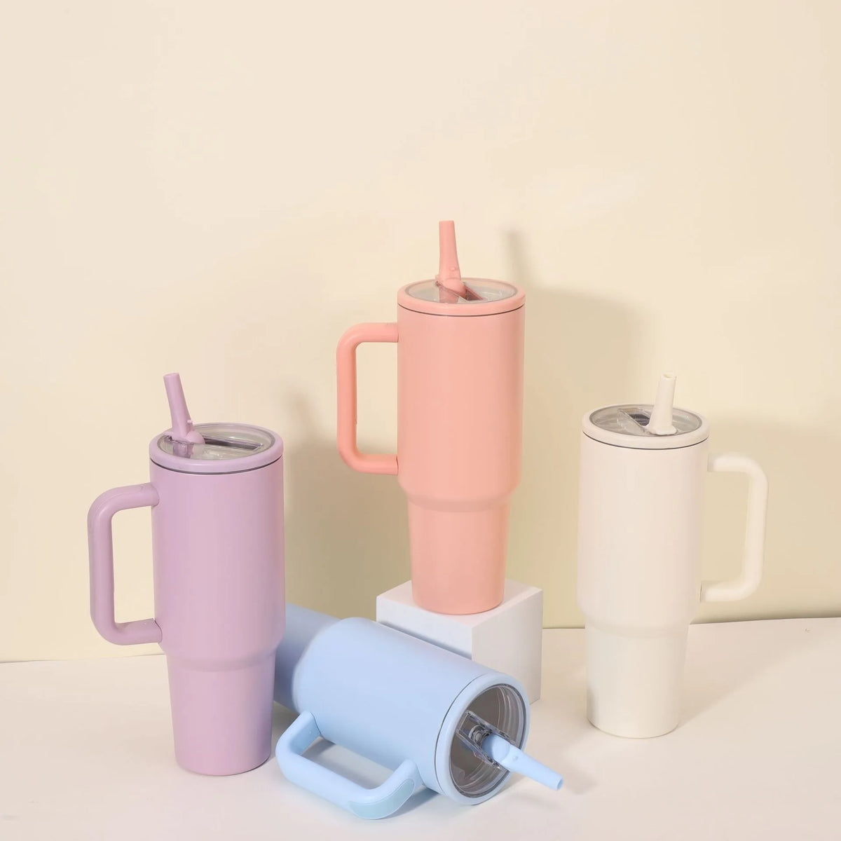 Tumbler Isotherme 1200ml (40oz) avec Paille pour Voiture